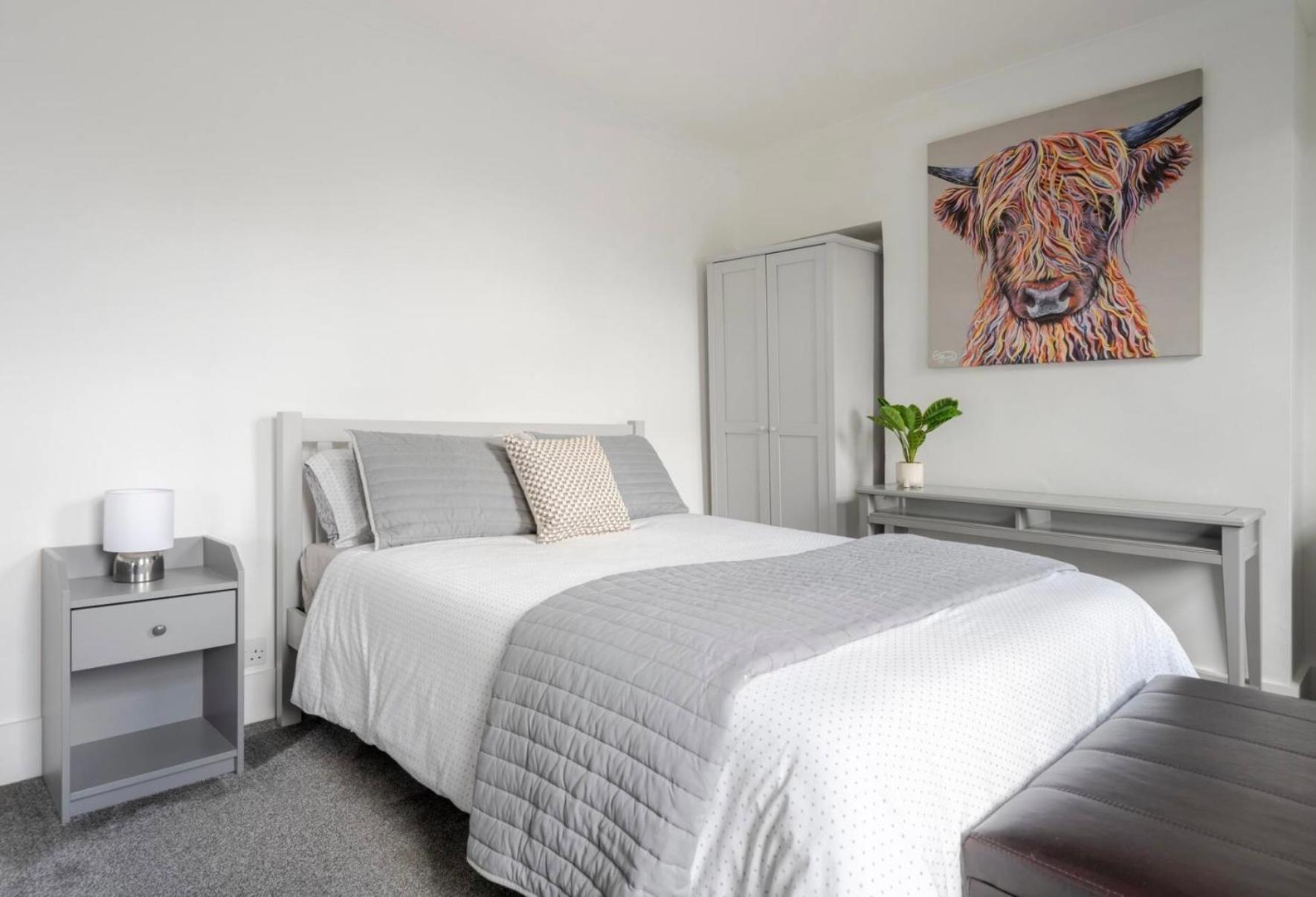 Modern 2 Bed House In Rainham, Kent - Central Location Rainham  Eksteriør billede